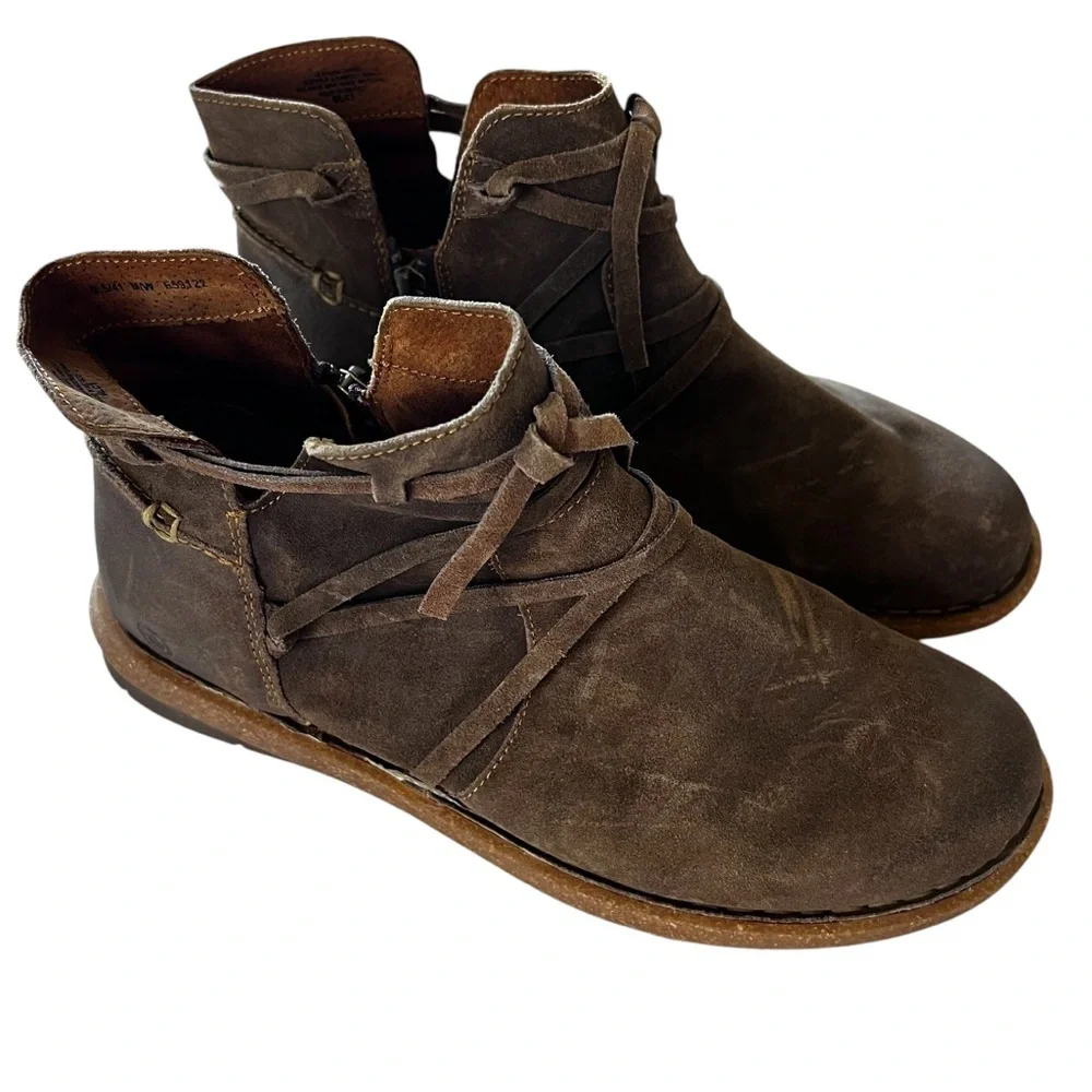 Born Women's Brown Leather Ankle Boots